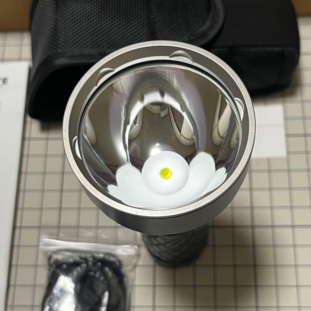 ⭐️超美品⭐️ThruNite Catapult V6 (バージョンアップ)懐中電灯