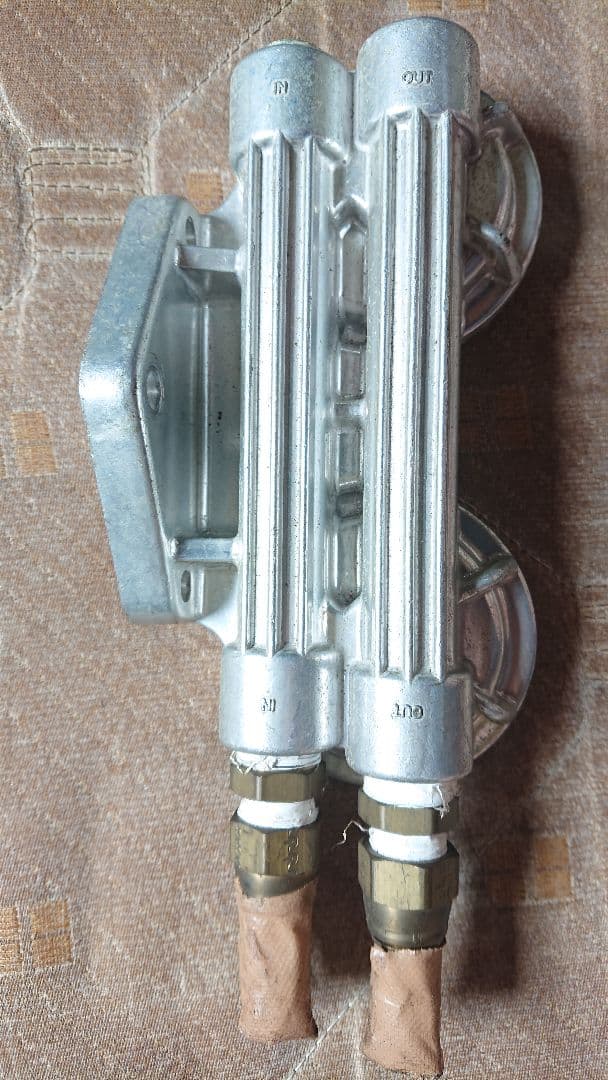 ダブルオイルブロック  アールズ製