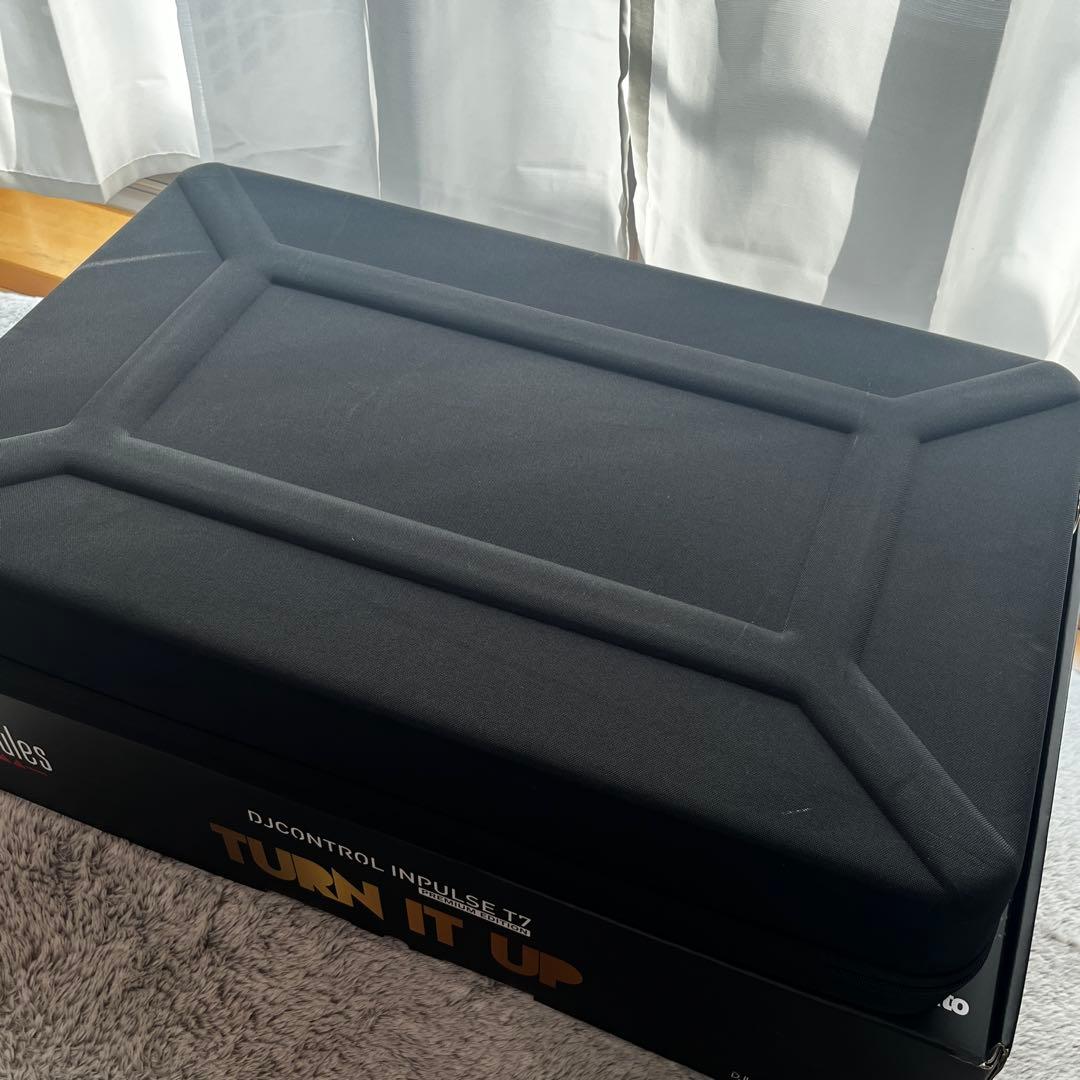 Hercules DJControl Inpulse T7バッグのみ