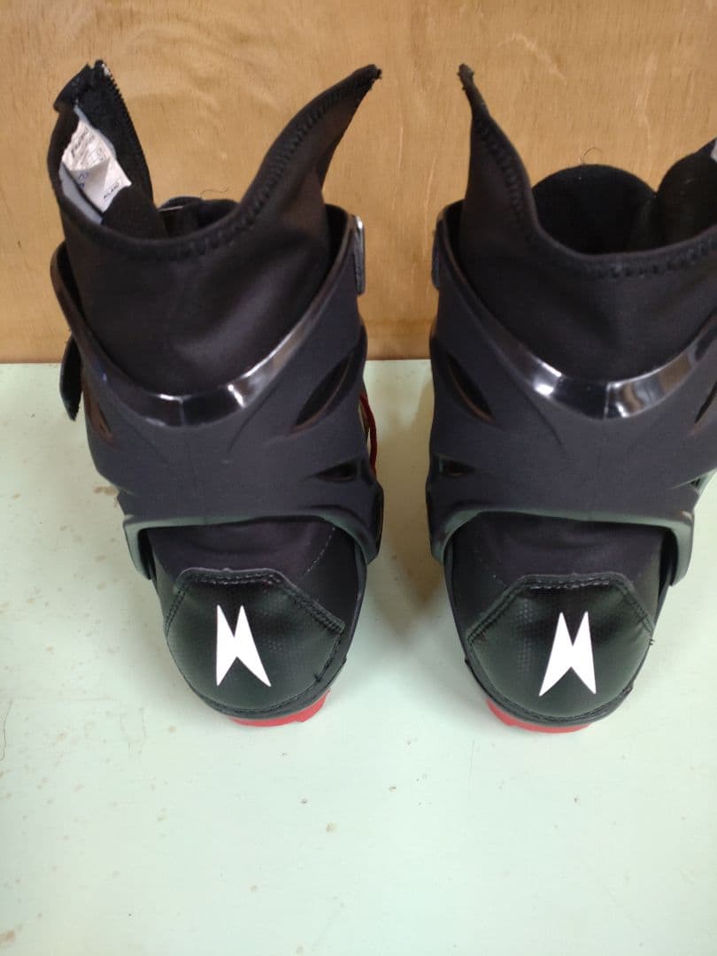 MADSHUS マズシャス　クロスカントリースキーブーツ