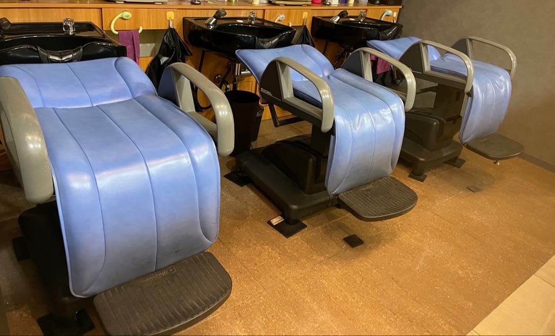 ２月後期頃発送　値下げ交渉可能 シャンプー椅子　シャンプーボール　タカラルモント