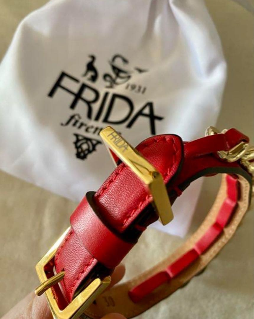frida Firenze 犬の首輪　犬　ペット　散歩　レザー　赤