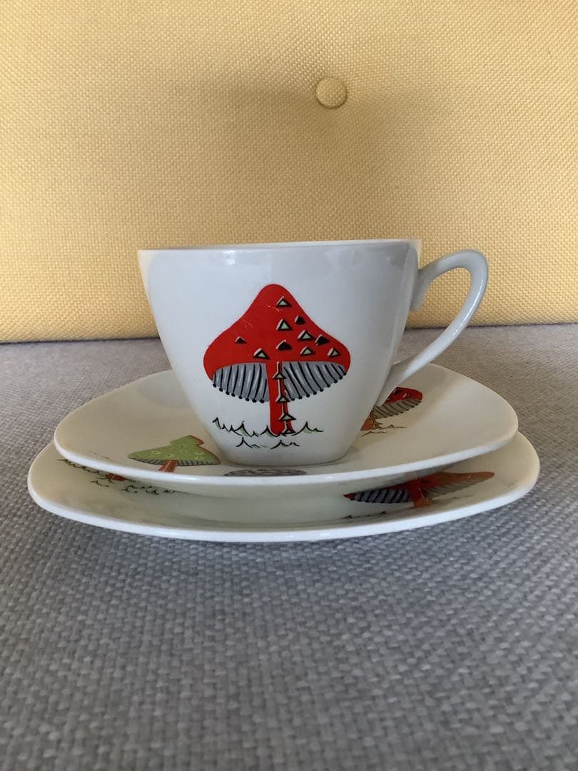 Midwinter ミッドウィンター　Toadstools 毒キノコ　トリオ