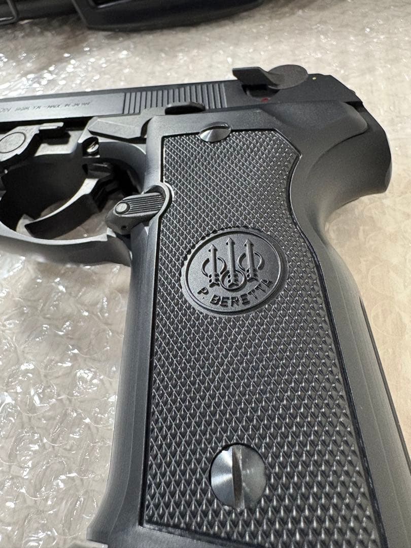 【ガスガン】M8000 クーガーF？【オマケ付き】