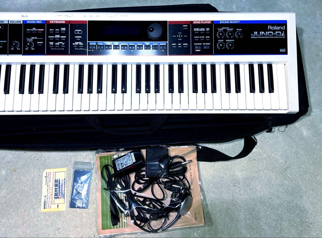 【美品】Roland 61鍵 シンセサイザー JUNO-DI-WH ホワイト