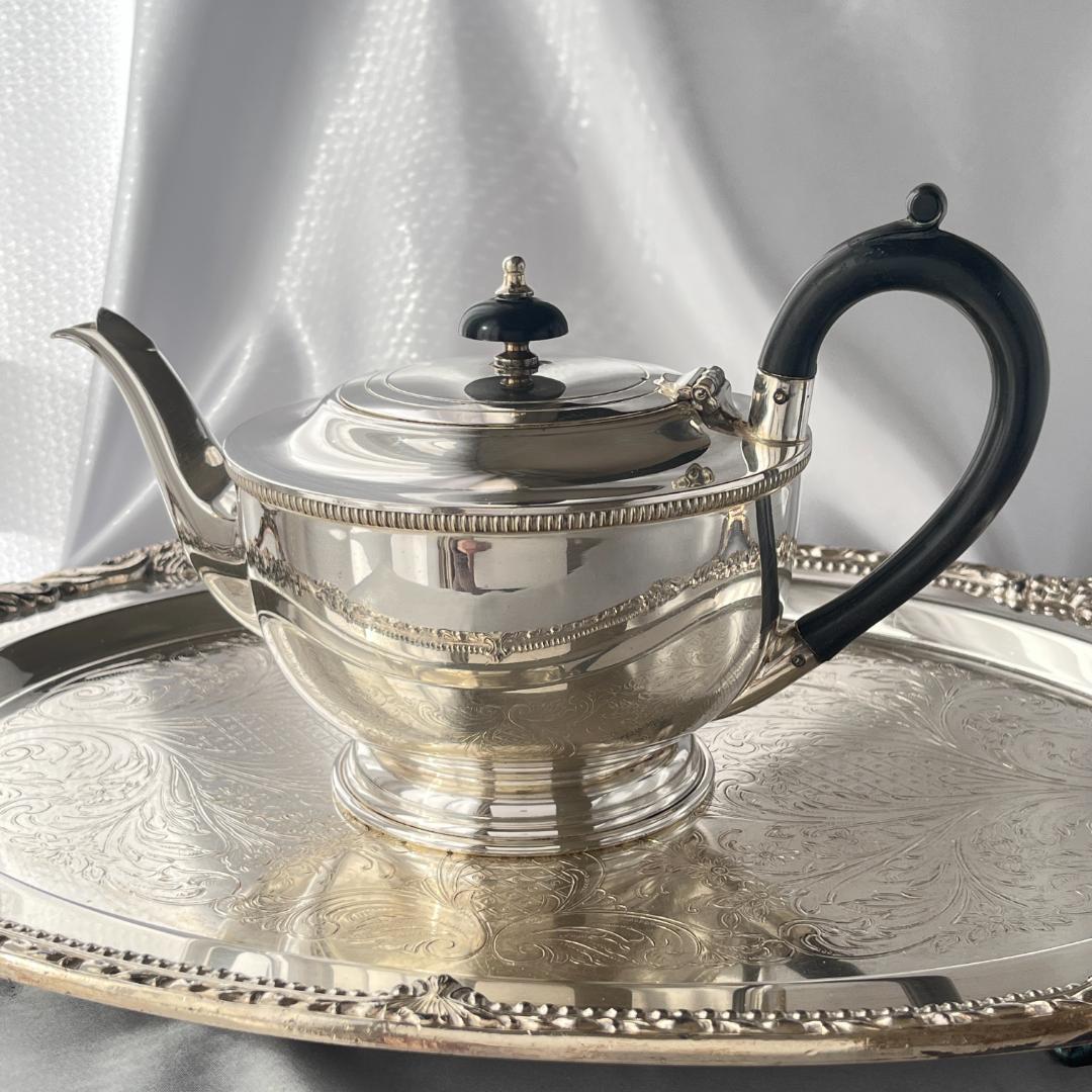 【 Garrard & Co. 】 アールデコ ティーポット【シルバープレート】