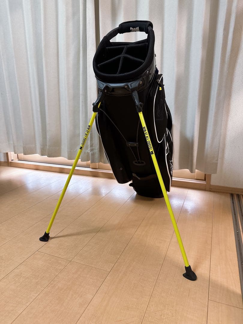 超美品　WAAC ブラック ゴルフバッグ ロゴ入り
