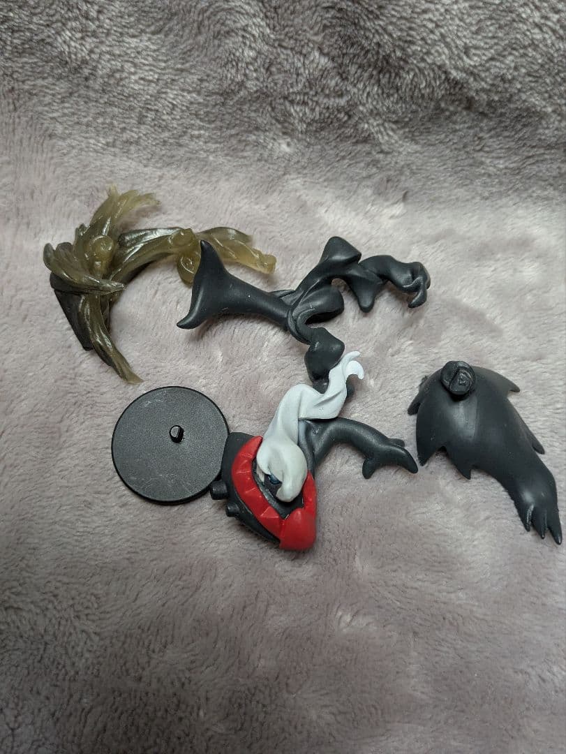 海洋堂 予約特典限定 ダークライ フィギュア