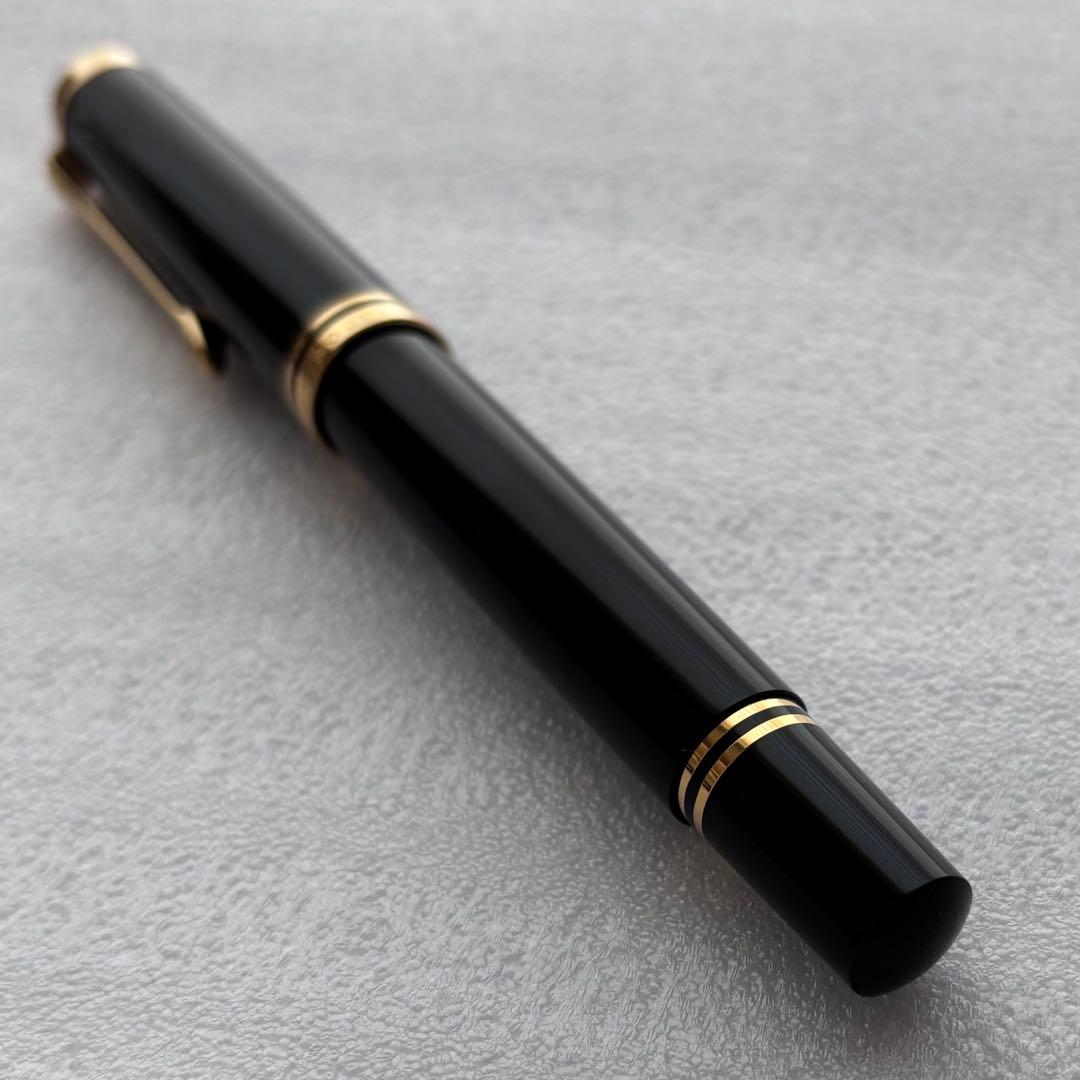 ペリカン　スーべレーン　M400 F 細字　ブラック　箱付き　ゴールド