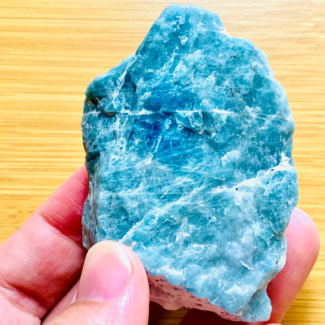 グリーンソーダライト巨大結晶