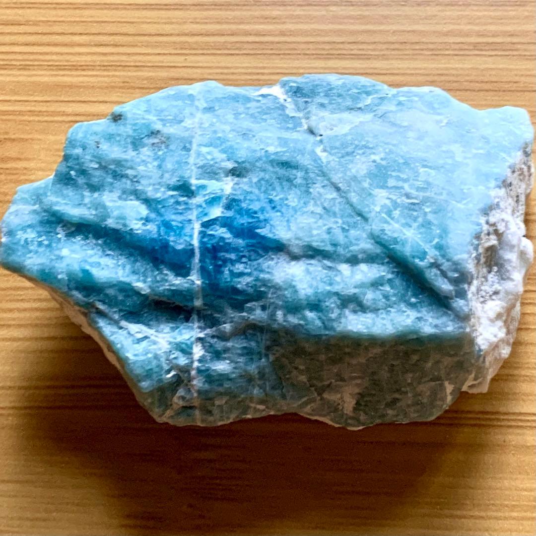 グリーンソーダライト巨大結晶