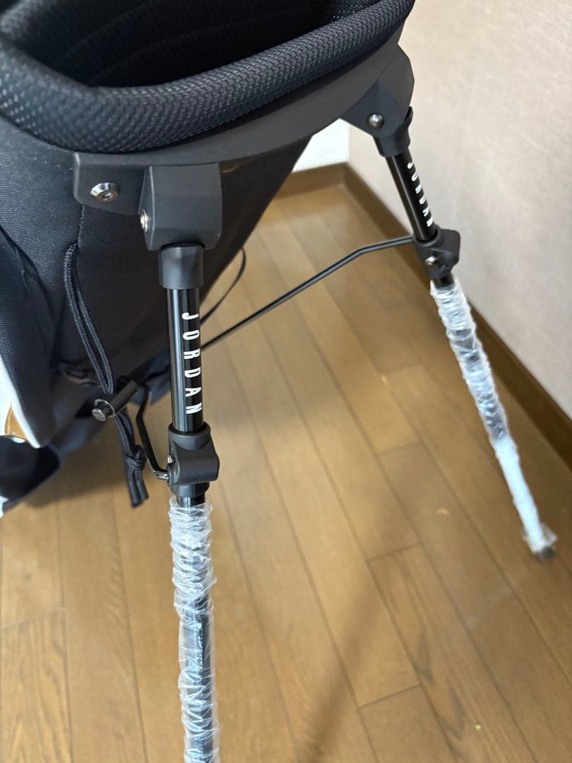 JORDAN キャディバッグ ホワイト/ブラック/ゴールド