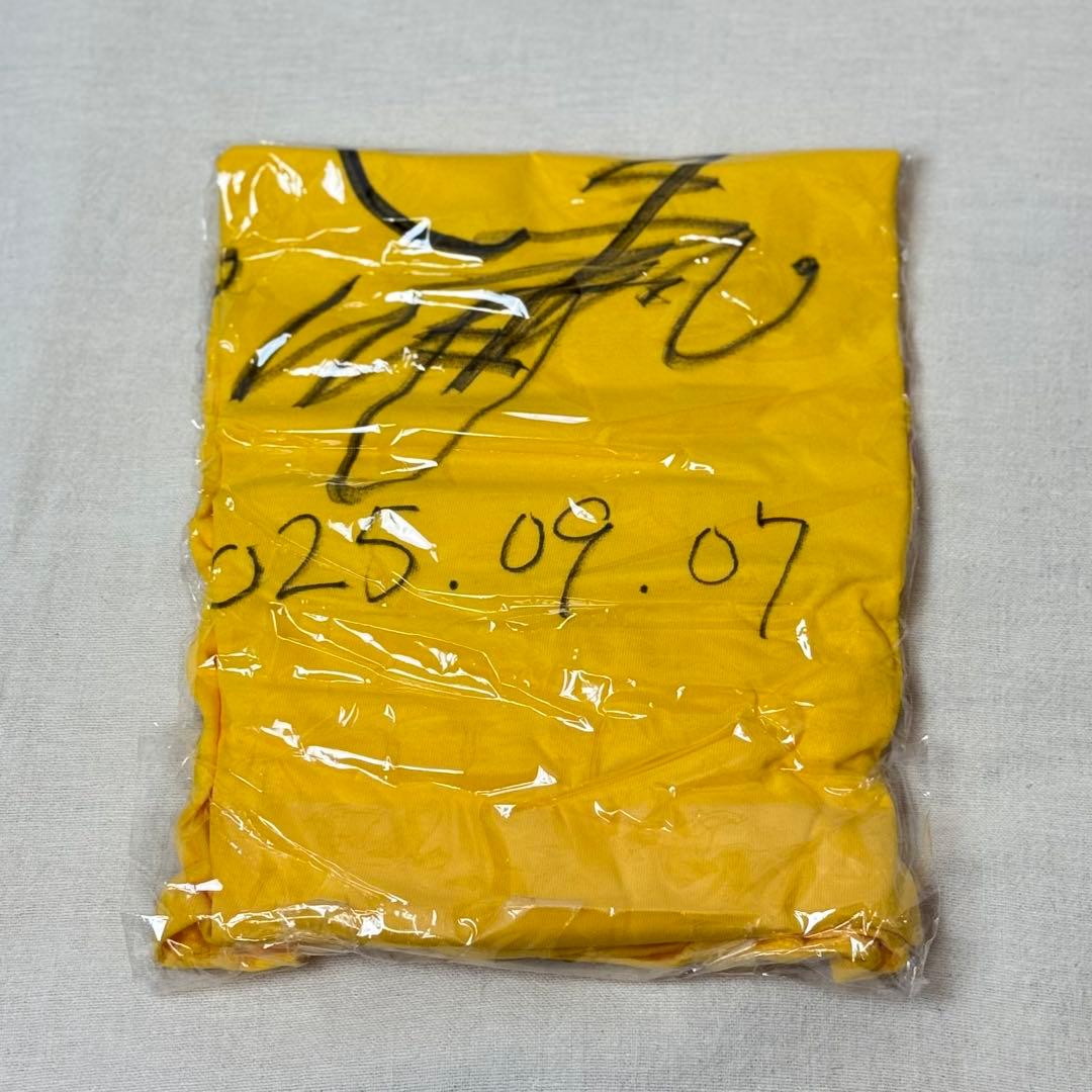 【値下げ】‼️高嶺のなでしこ　城月菜央　サイン入り メンカラTシャツ　XL