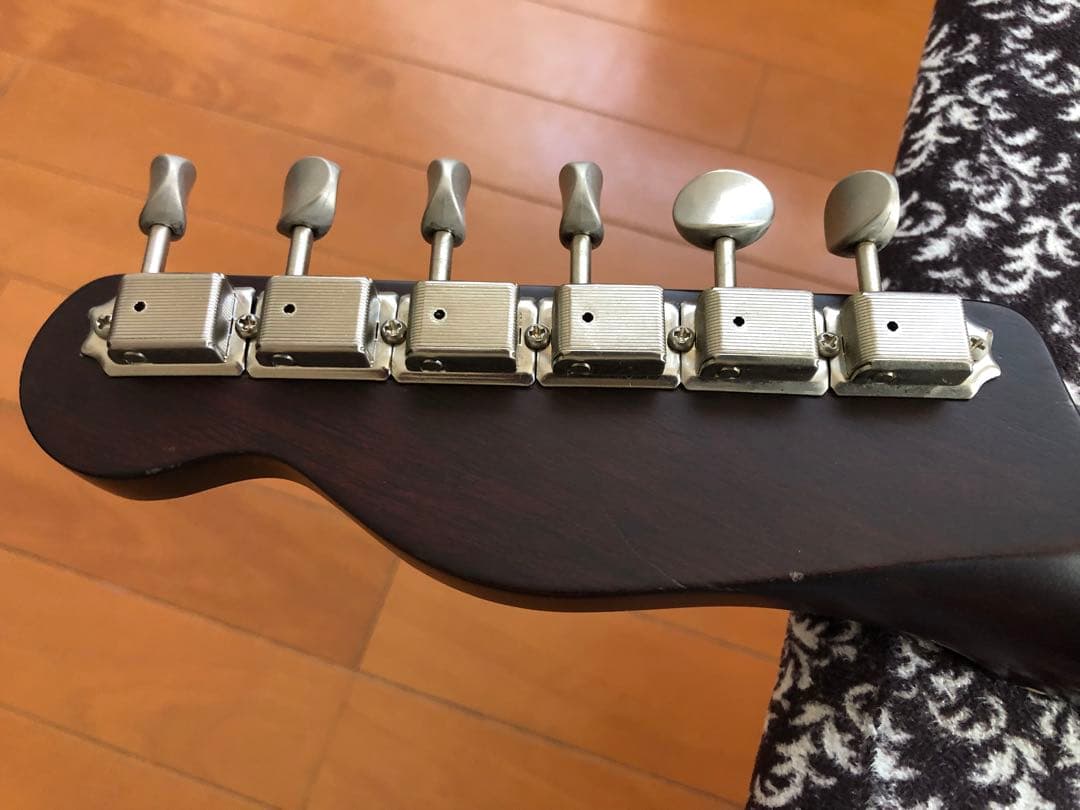 Bacchus BTH-MAHOシンラインギター