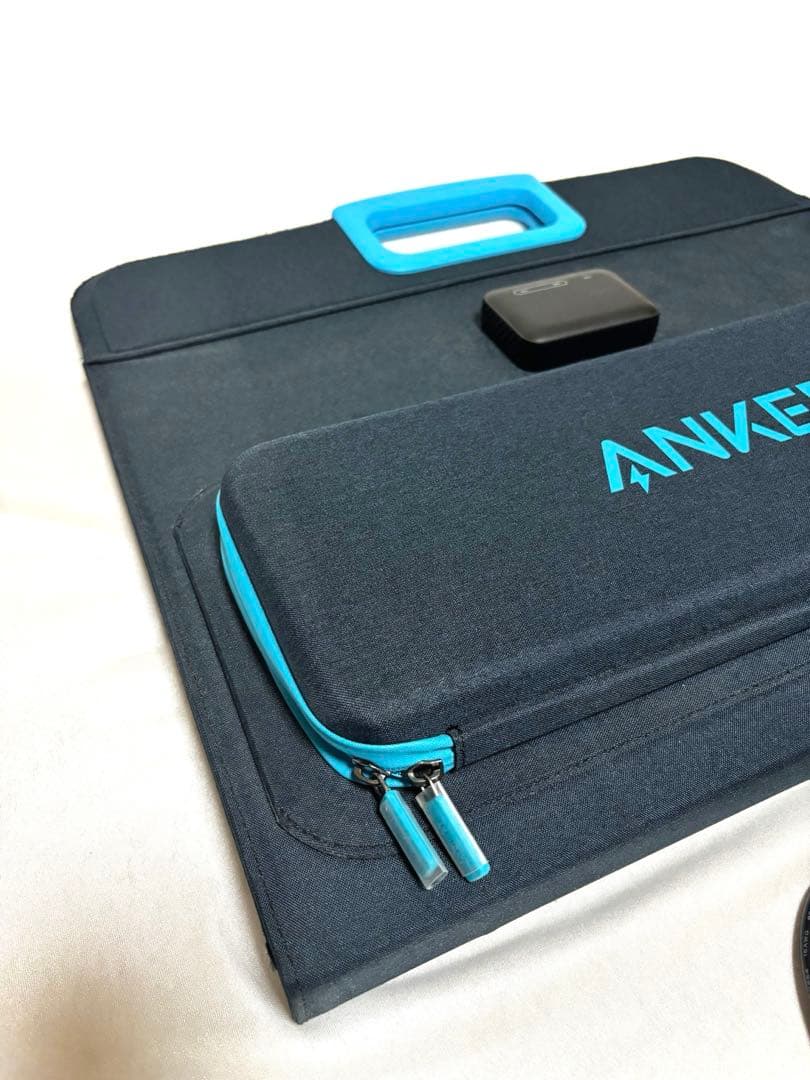 発電機・ポータブル電源 Anker PowerSolar 3-Port 100W