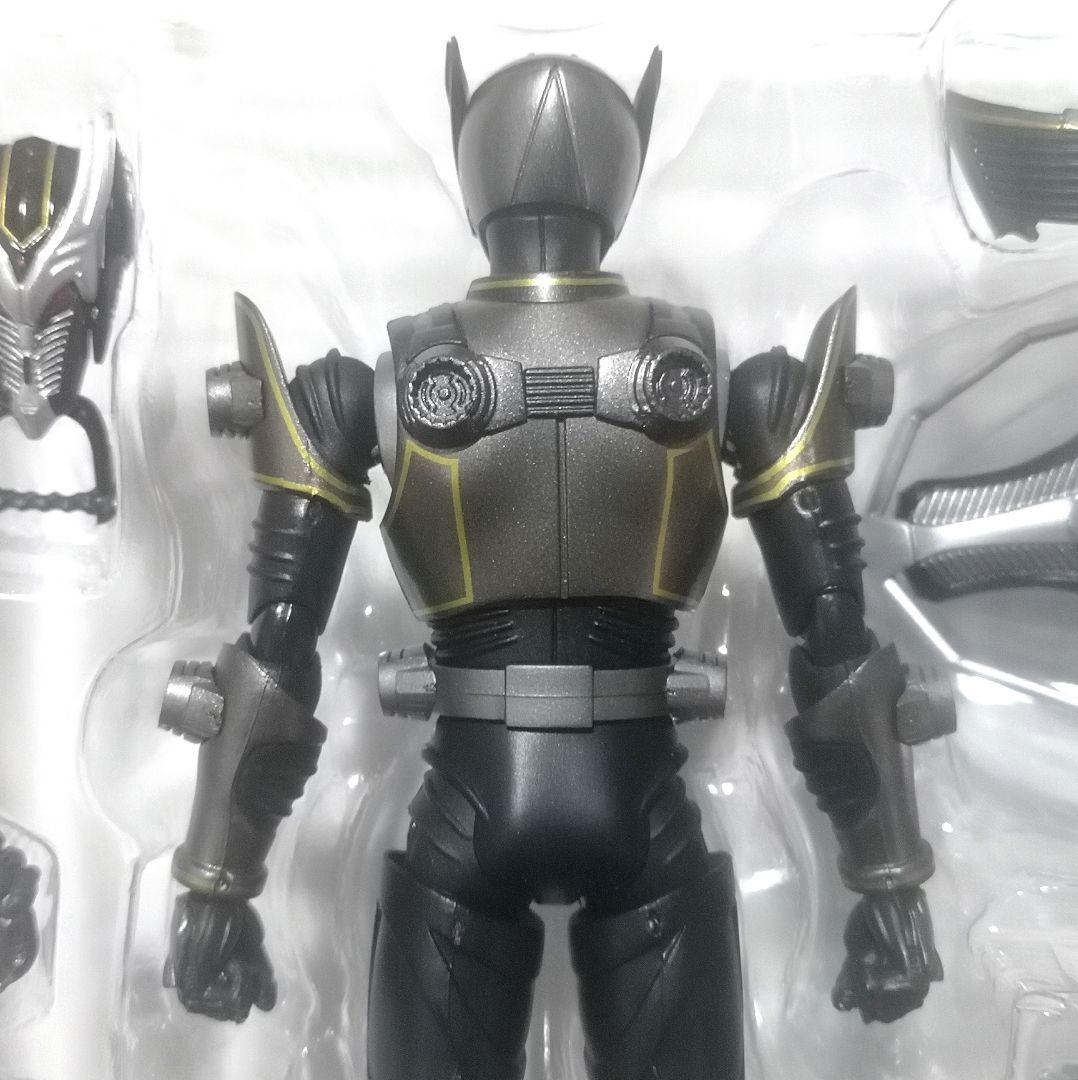 S.H.Figuarts 仮面ライダーリュウガ＆ドラグブラッカー 開封美品