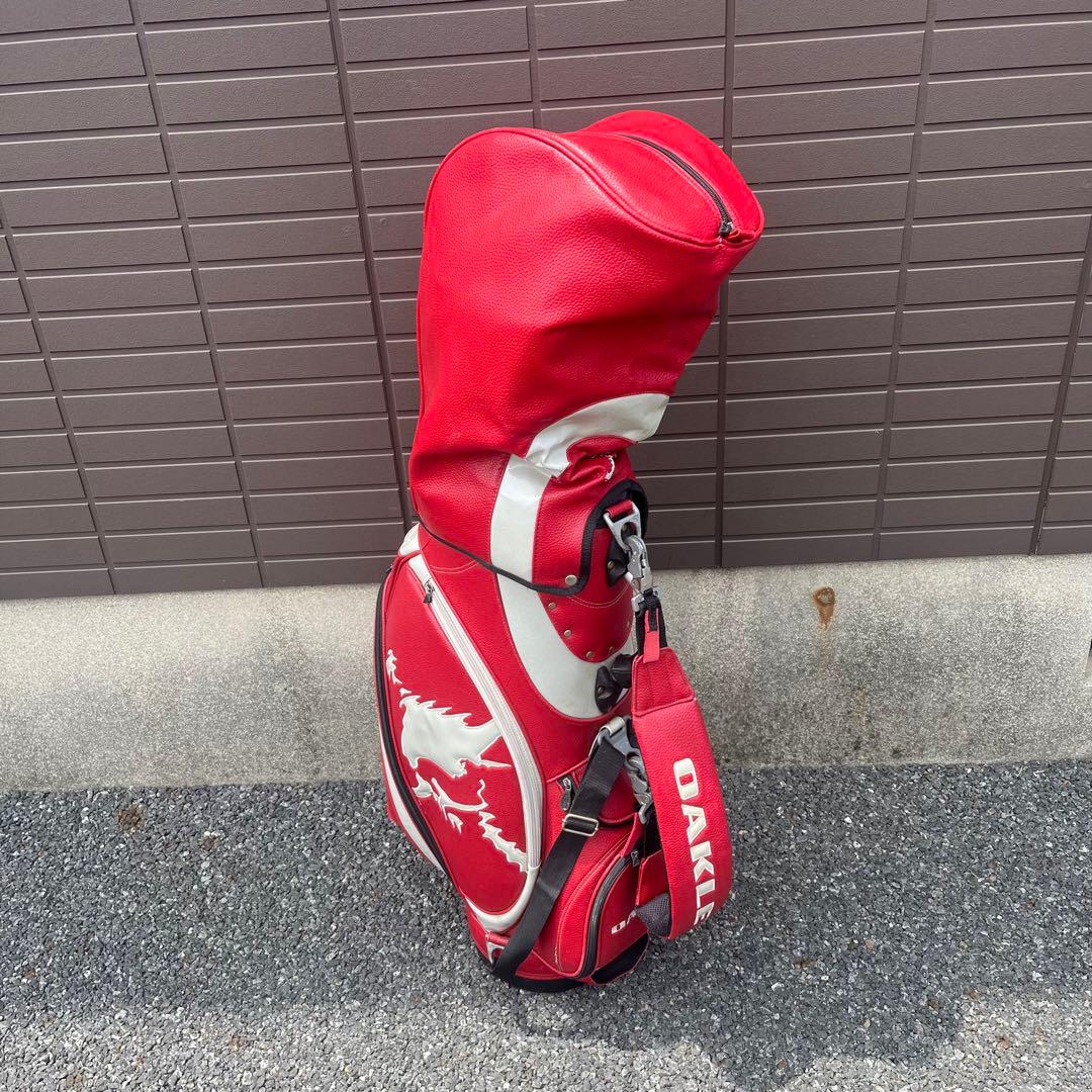 希少色　オークリー キャディバッグ ワインレッド　入手困難　ゴルフプロテクター