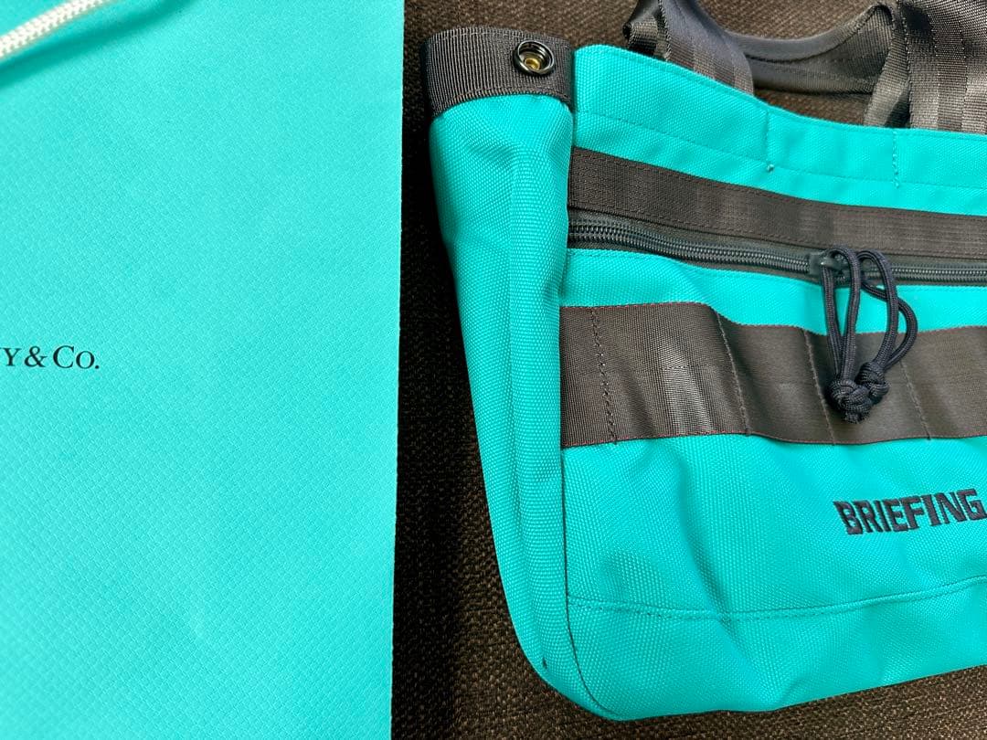 BRIEFING☆アクアミントブルー☆カートートバッグ☆T＆Co.ブルー極美品！