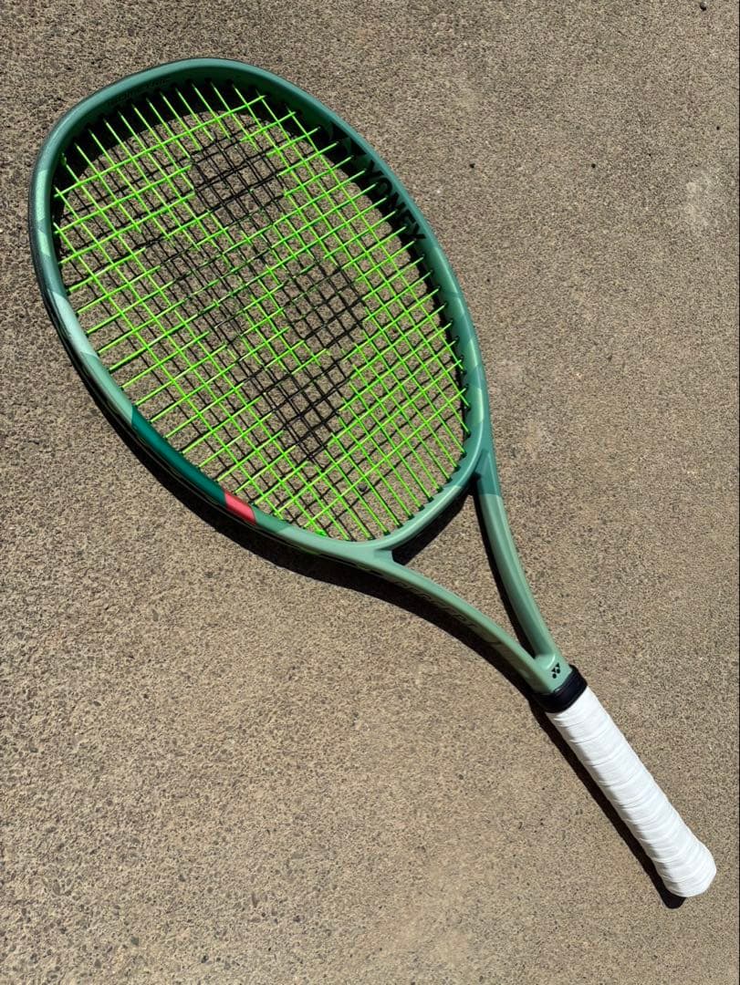 PERCEPT97 YONEXテニスラケット（パーセプト）美品　G2 ヨネックス