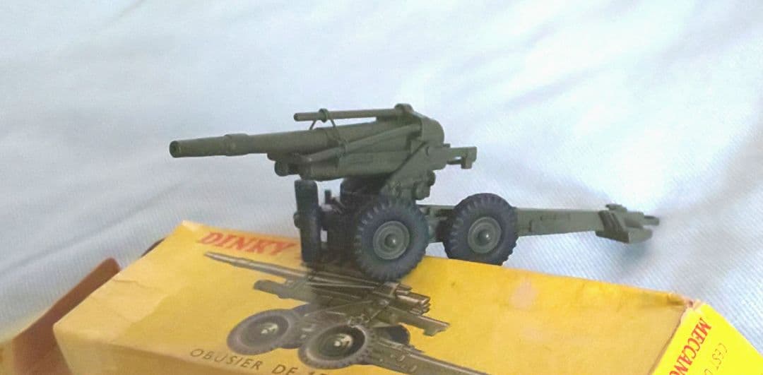 Dinky Toys M50 155ミリ榴弾砲