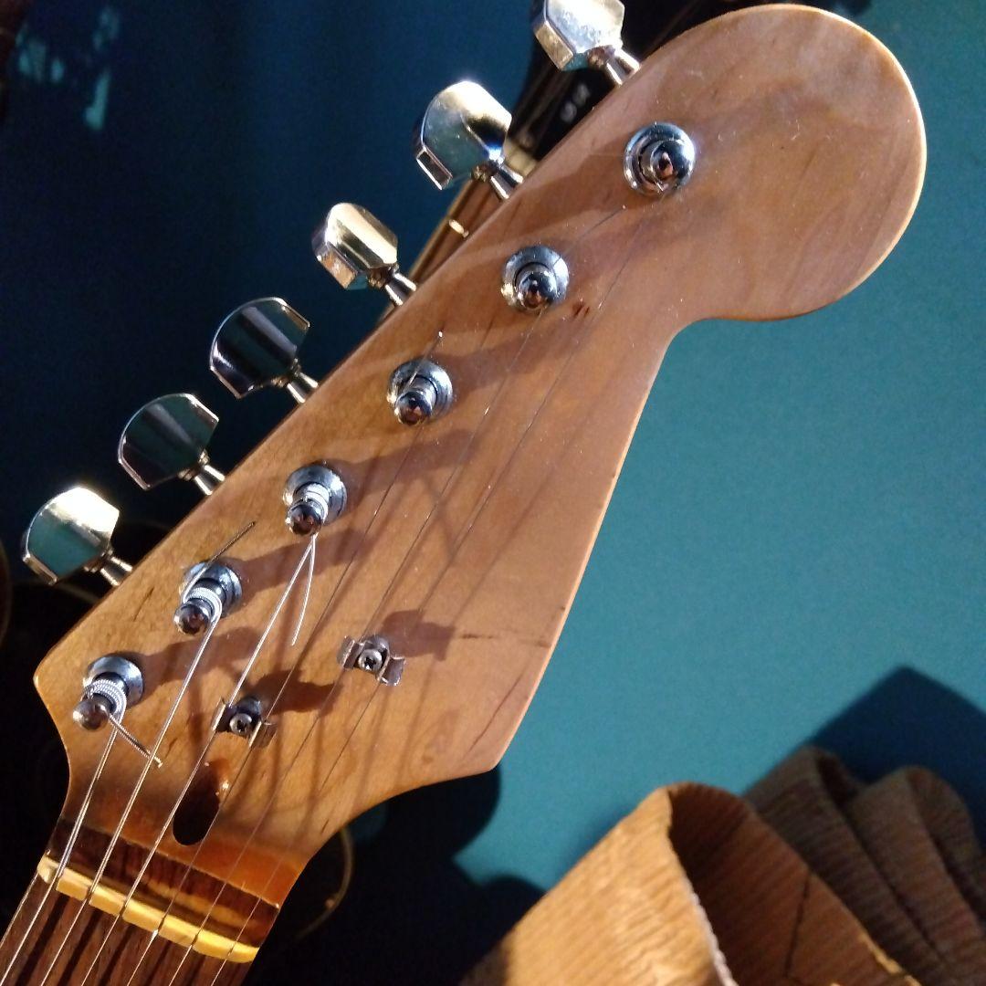 レリックストラトキャスター サンバースト エレキギター …