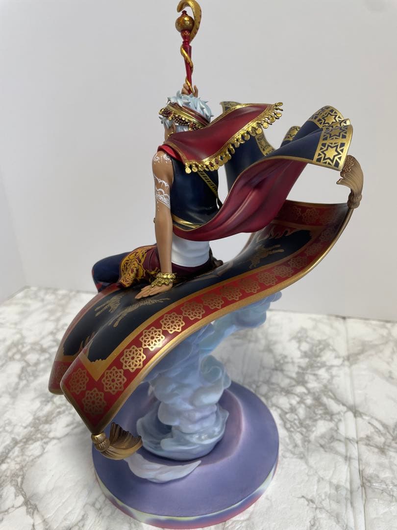 カリム フィギュア 1/8 ツイステ