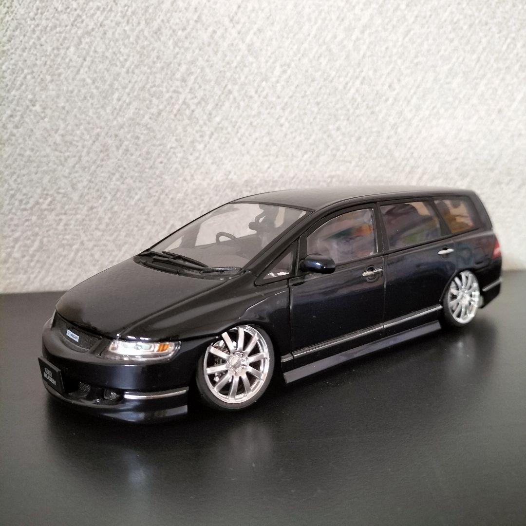 ホンダ オデッセイ RB1　1/24　ダイキャスト　模型　カラーサンプル　車高短