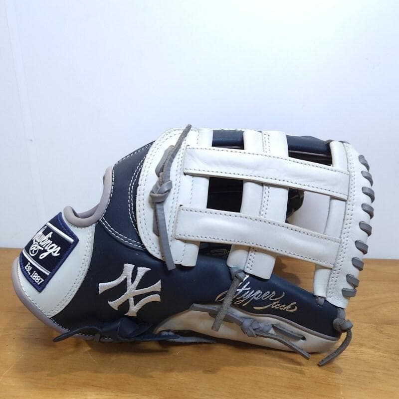 ローリングス MLB TEAM NYヤンキース アーロンジャッジ型 軟式グローブ