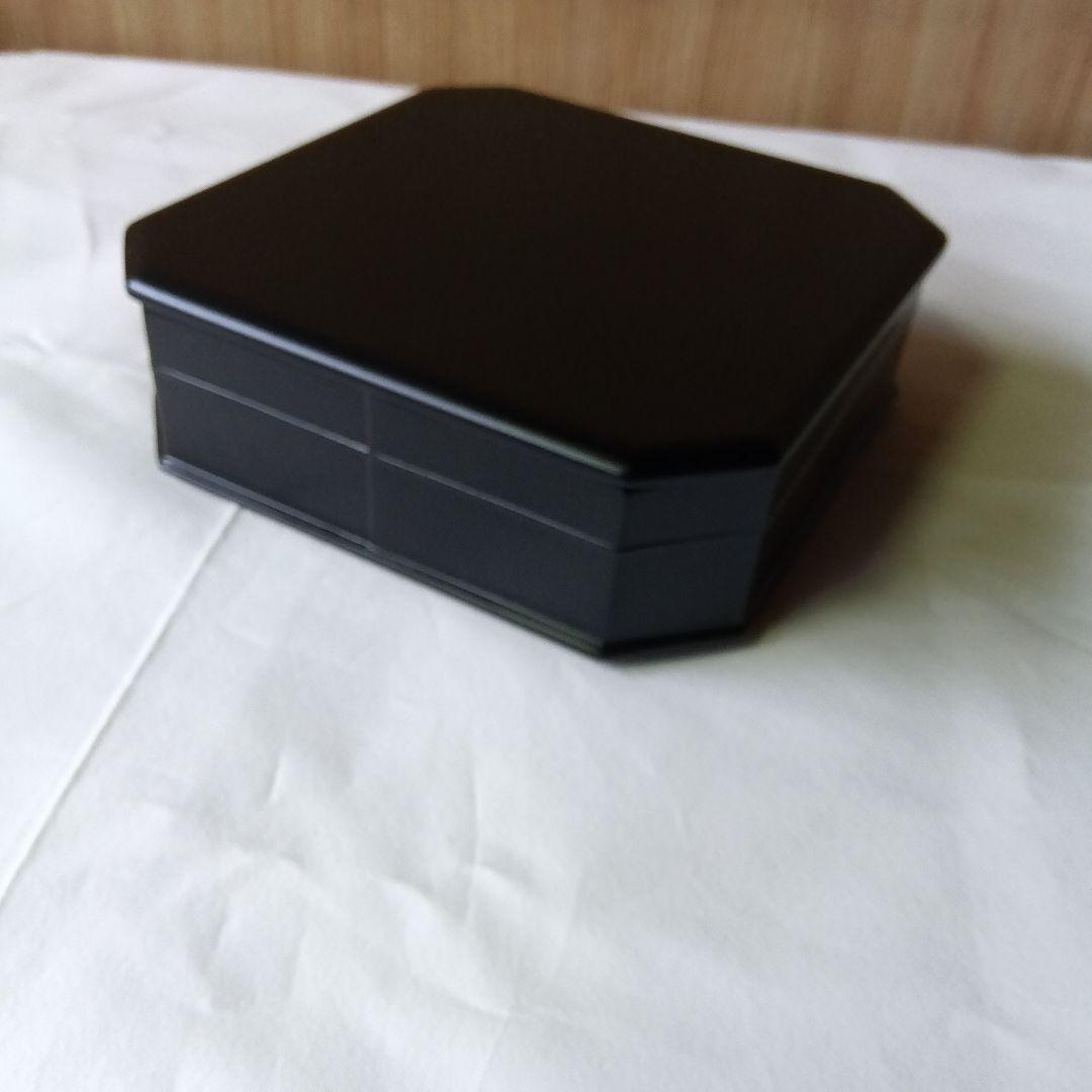 茶道具食器、？Ｔ字形仕切り付き