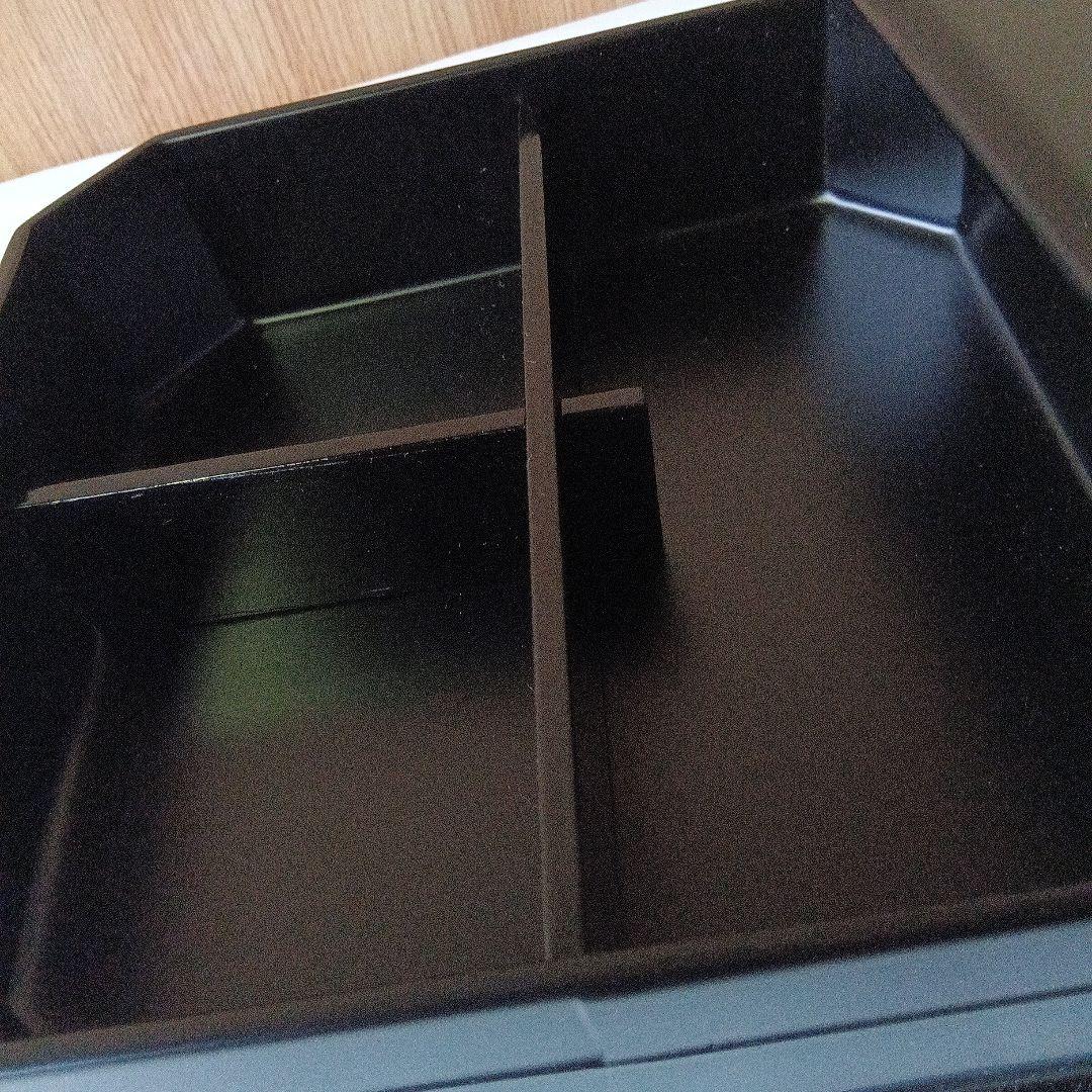 茶道具食器、？Ｔ字形仕切り付き