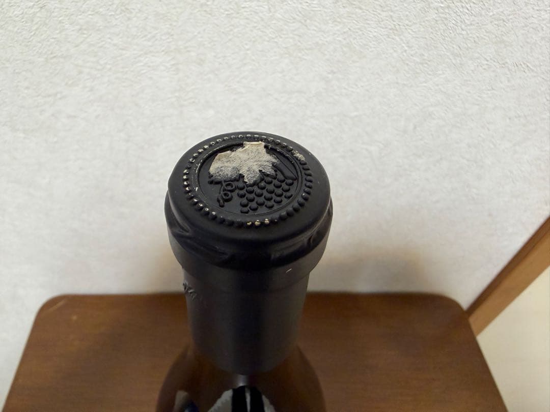 シャトーヌフ・デュ・パプ　レゼルヴ・ル・クロ・デュ・カイユ2000