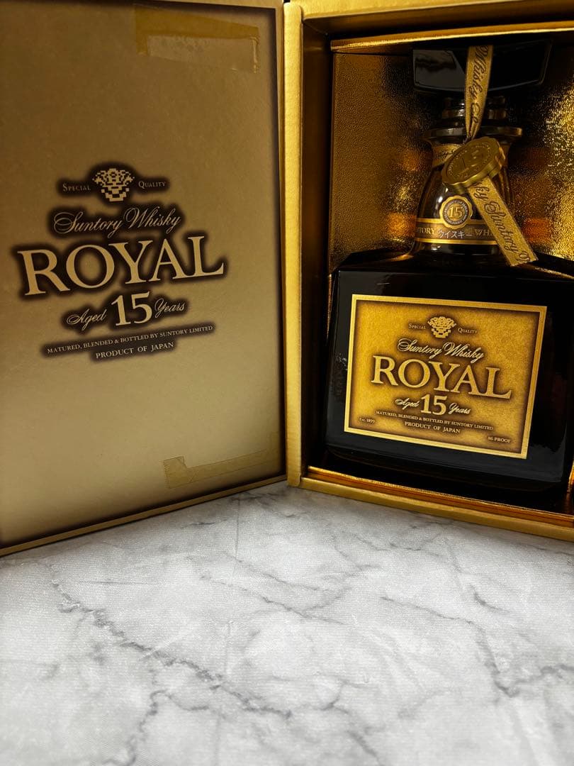 サントリーウイスキー ロイヤル ゴールドラベル15年 箱入 未開封 ローヤル