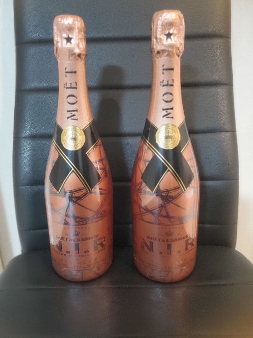 Moët & Chandon N.I.R. ロゼ 2本セット