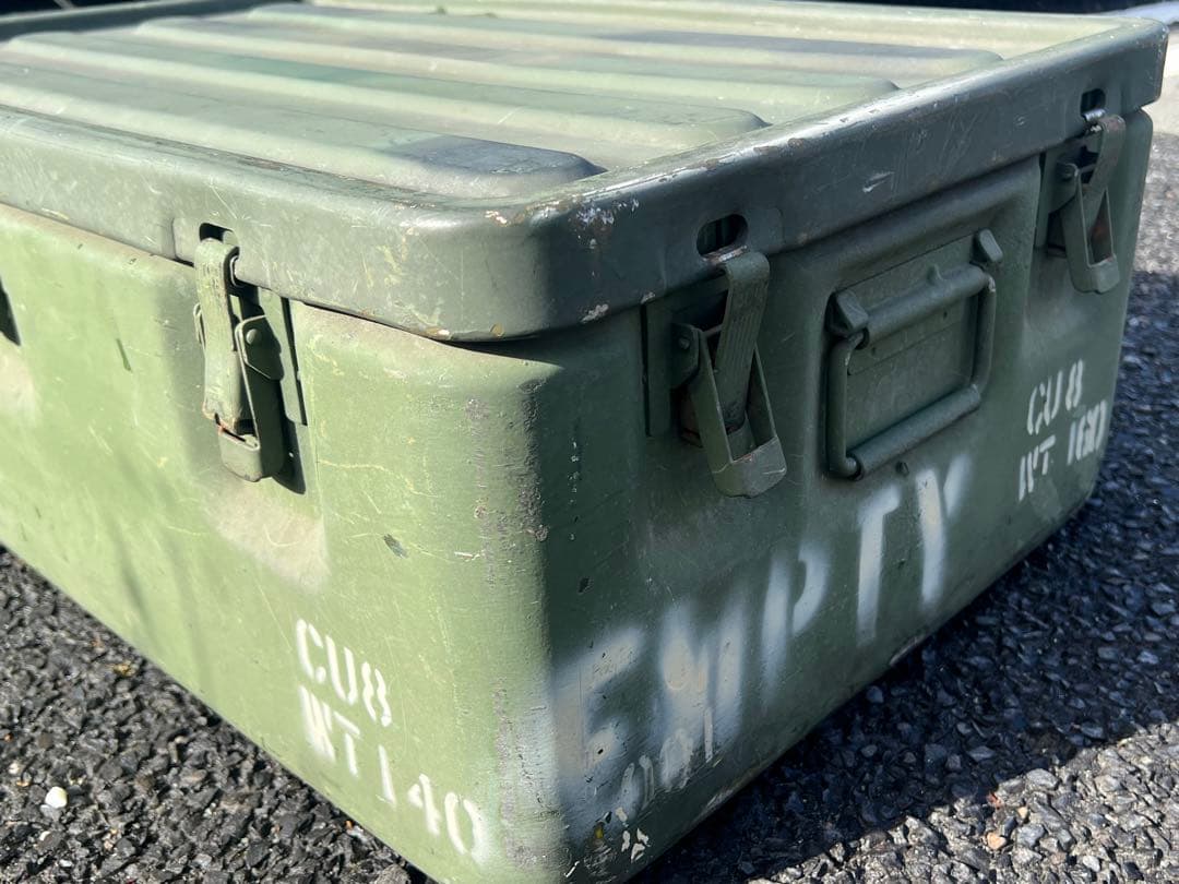 米軍放出品　美品　ベトナム戦争　車載コンテナ　大型収納ボックス