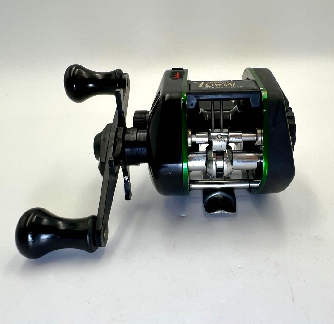 ABU GARCIA AMBASSADEUR MAG1 FLIPPINGグリーン