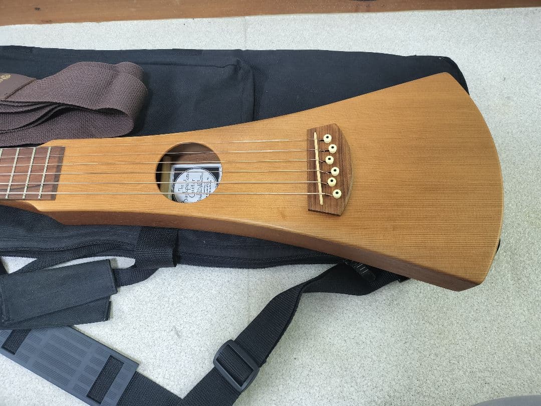 ボーちゃん専用Martin アコースティックギター Backpacker