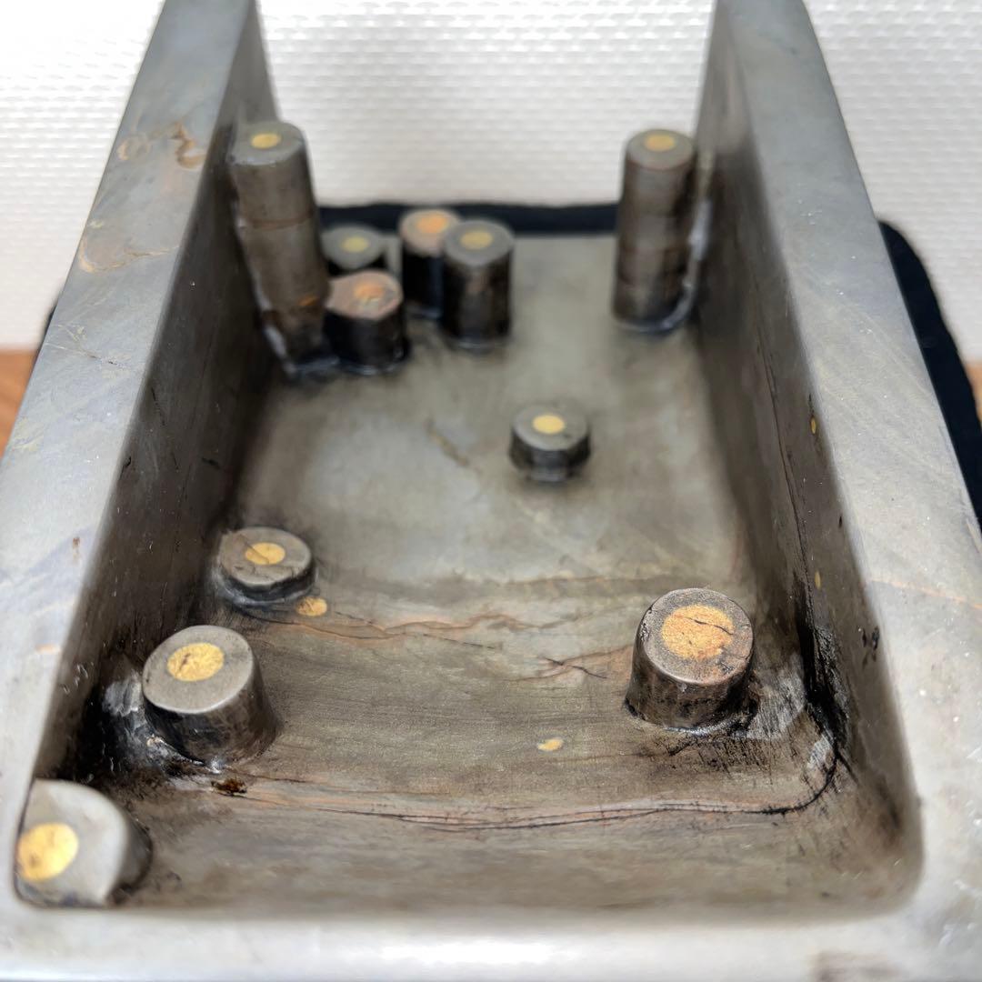 ⭕️中国端渓硯　太史研　綺麗な石紋と11眼柱 個性的　女性好み