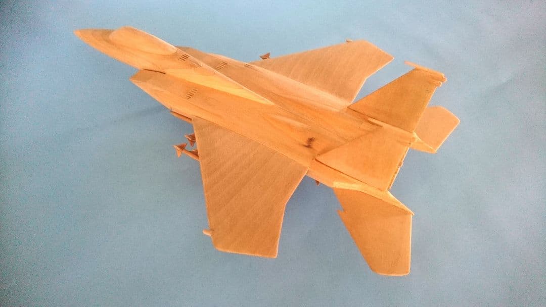木製飛行機 (戦闘機Ｆ-15Ｊ)