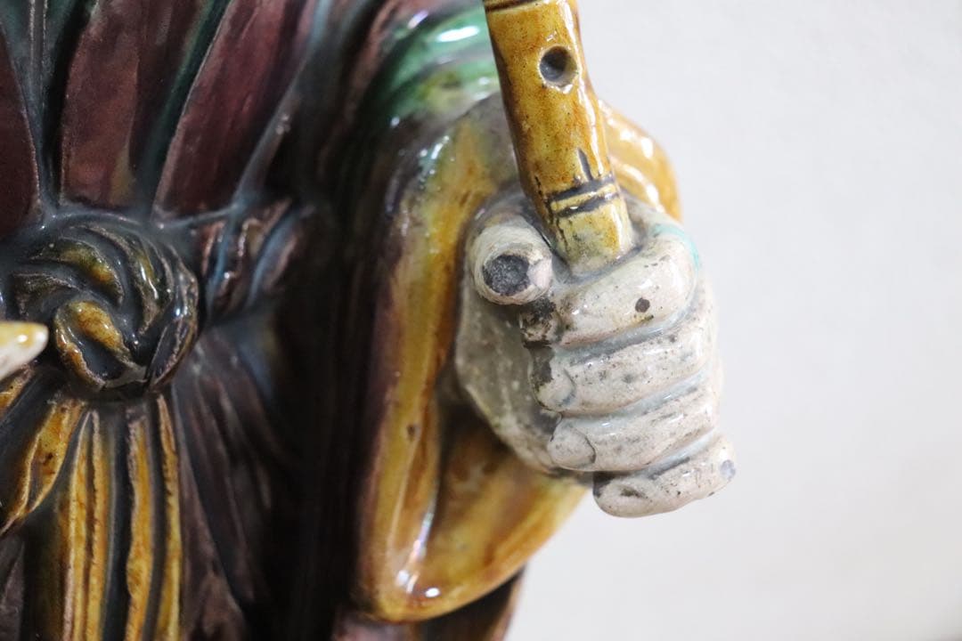 中国　清時代初期　三彩持笛少女像　アンティーク　送料込み0207