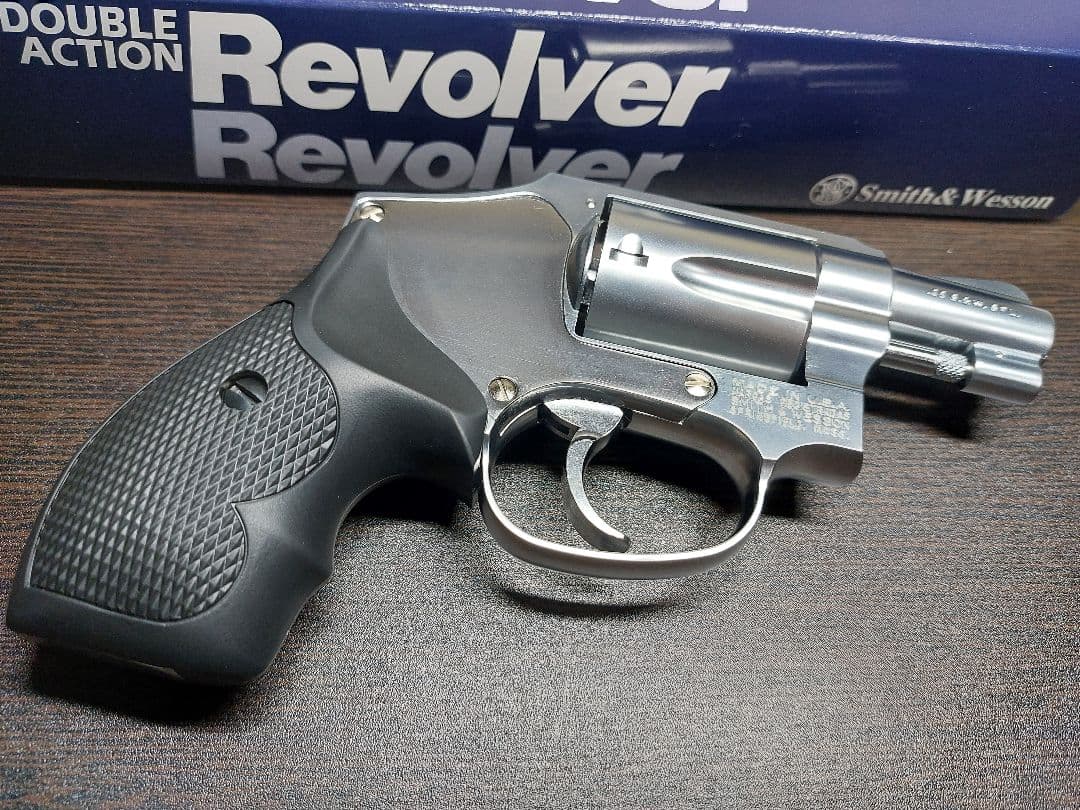モデルガン　タナカ　S&W　M640センチニアル