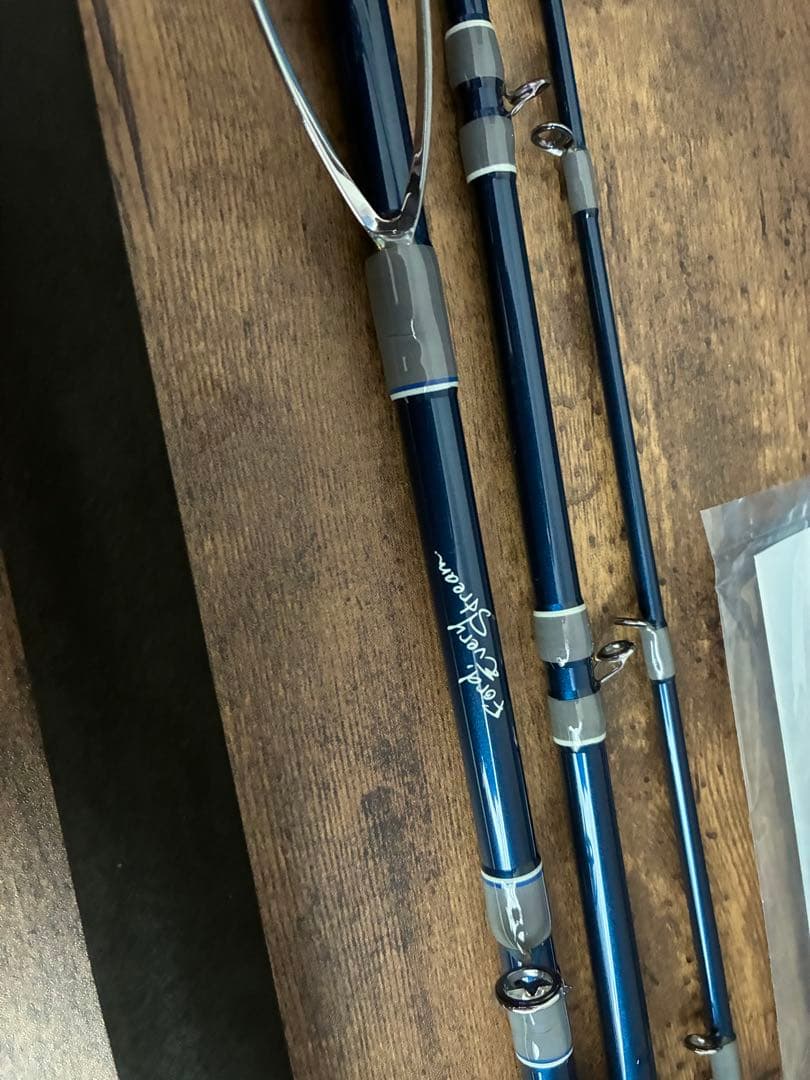 ツララ　MMA UNITED 100MH