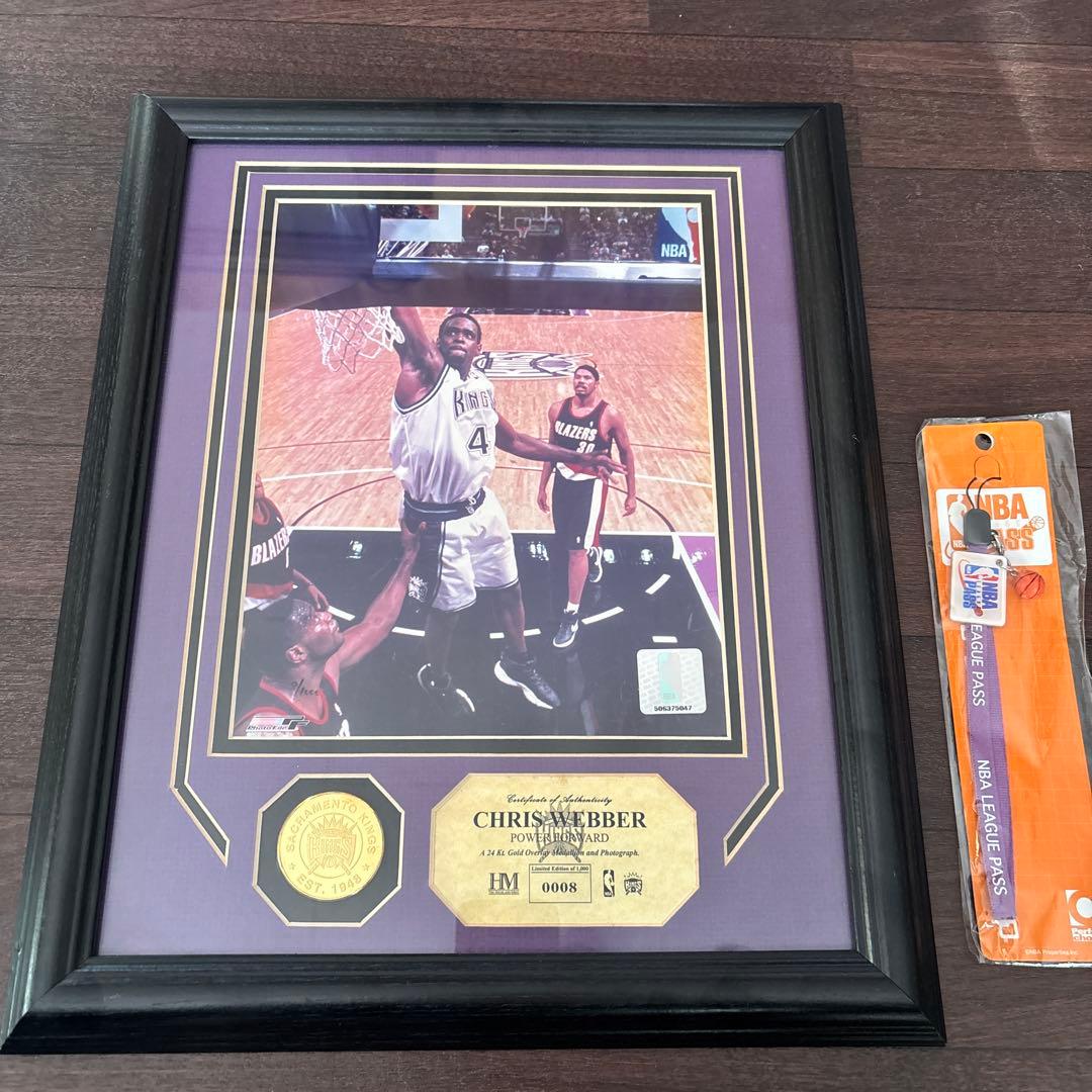 希少！！クリス・ウェバー サクラメント・キングス 額入り記念メダル入り