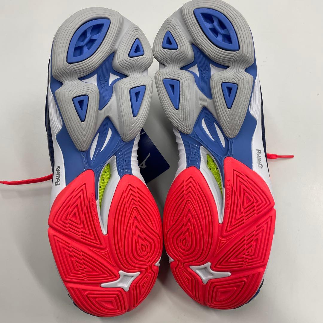 ミズノ　バレーシュ－ズ　ウェ－ブライトニングＺ6 26cm