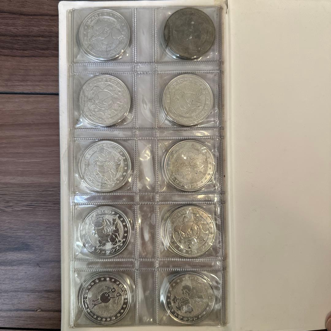 ポケモンメタルポケットフォルダー　Pokémon pokemon