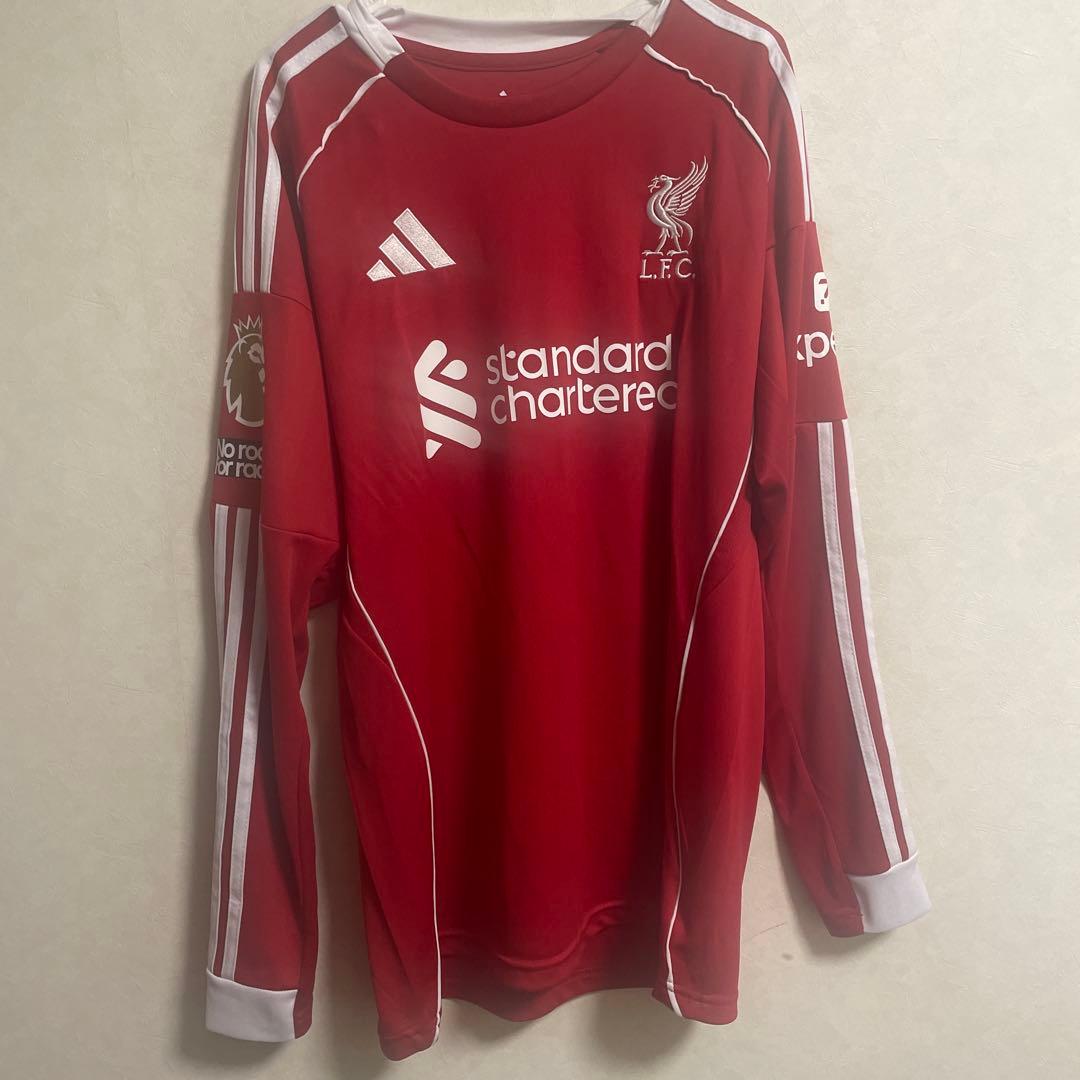 リヴァプールヴィルツ7番ユニフォーム