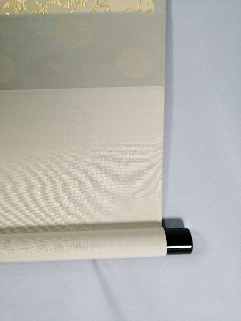 【茶道具】前大徳寺　西垣大道和尚筆　「明歴々露堂々」　一行　茶掛　軸C152