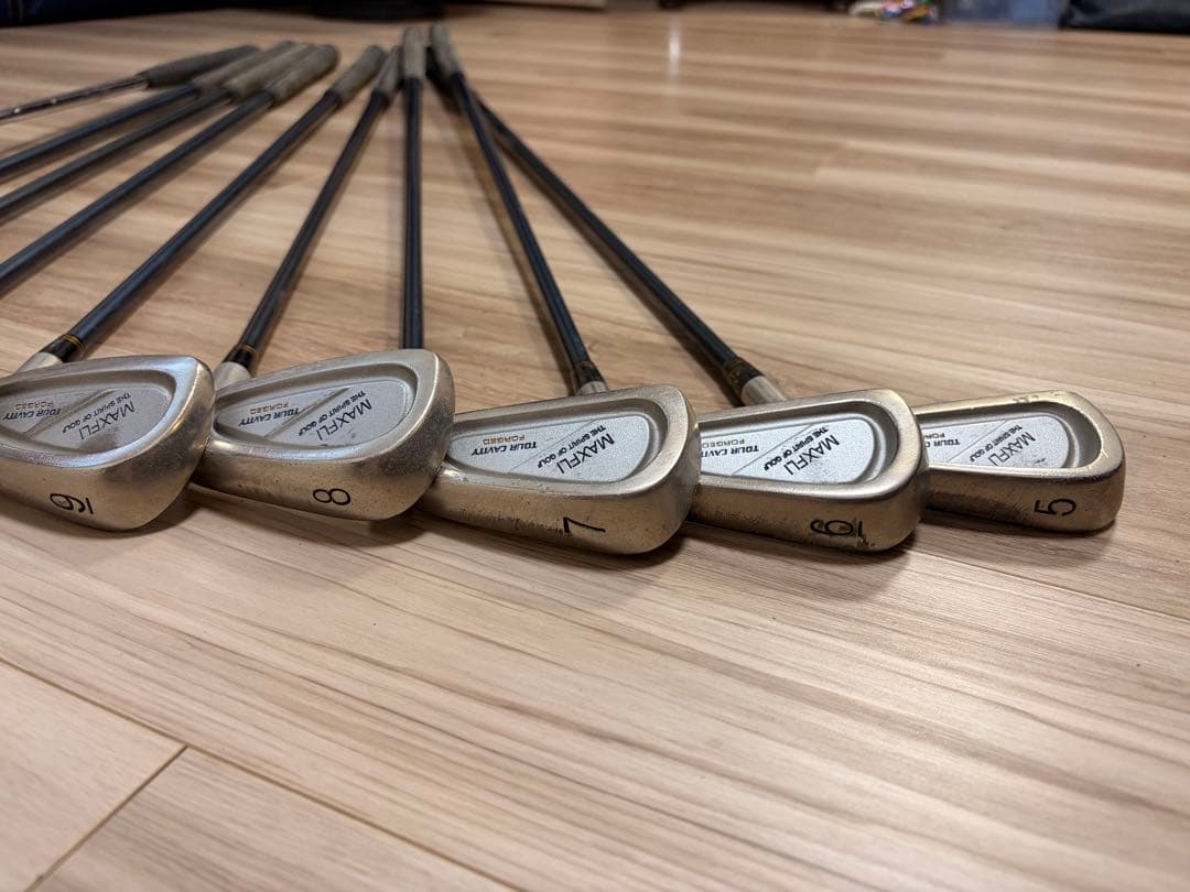 【初心者セット】アディダスキャディーバッグ　黒赤　おまけ多数