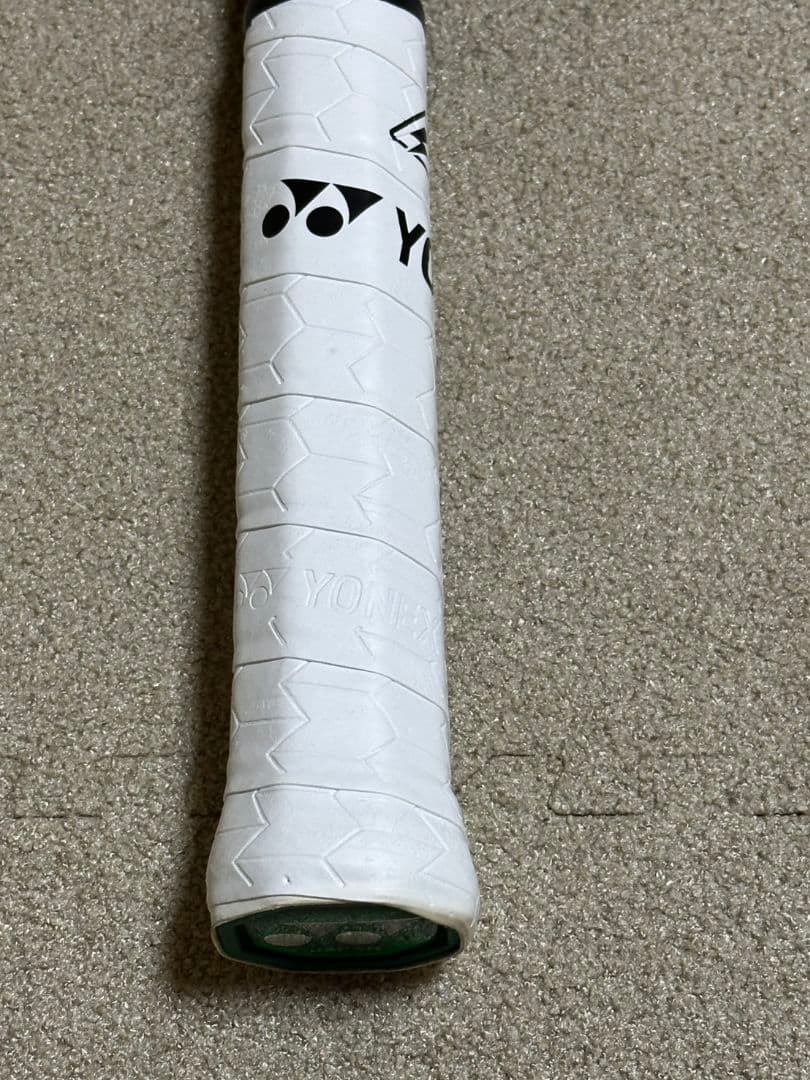 ☆美品　使用回数少☆　YONEX VOLTRAGE 8S