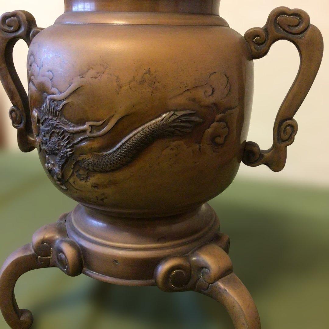 薄端　花器　印あり　三つ足　真鍮　蔵出し品　アンティーク　龍と富士