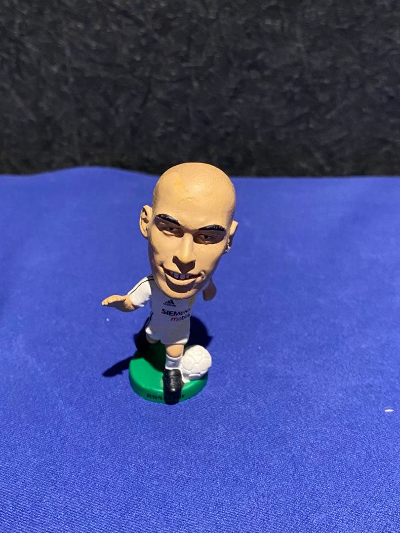 【レア】サッカーフィギュアセット　レアル・マドリード　銀河系軍団